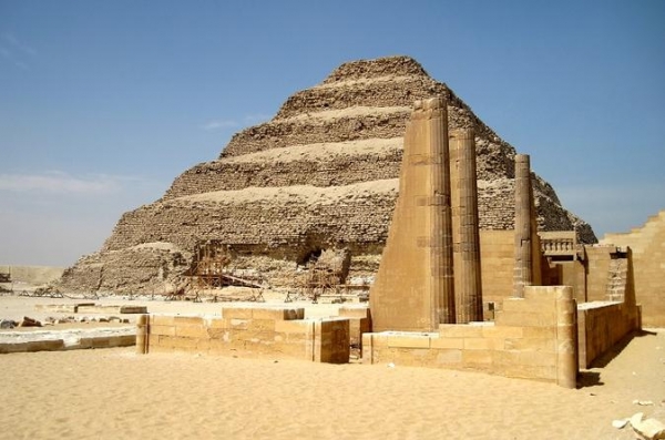 Day Tour Memphis Sakkara Citadel and Mohamed Ali Mosque from Giza
